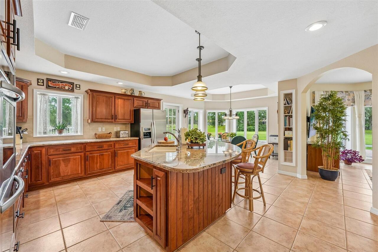 Listing Photo 11