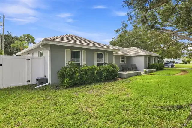 Listing Photo 19