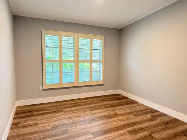 Listing Photo 34