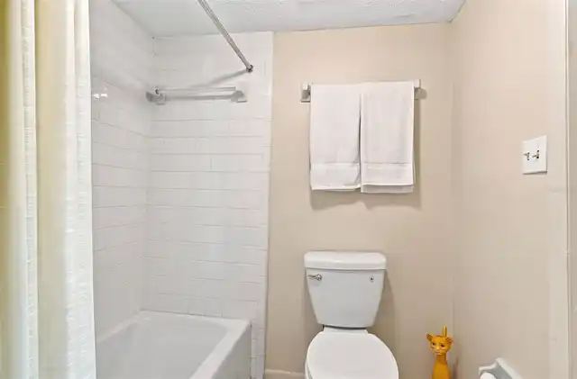 Listing Photo 28