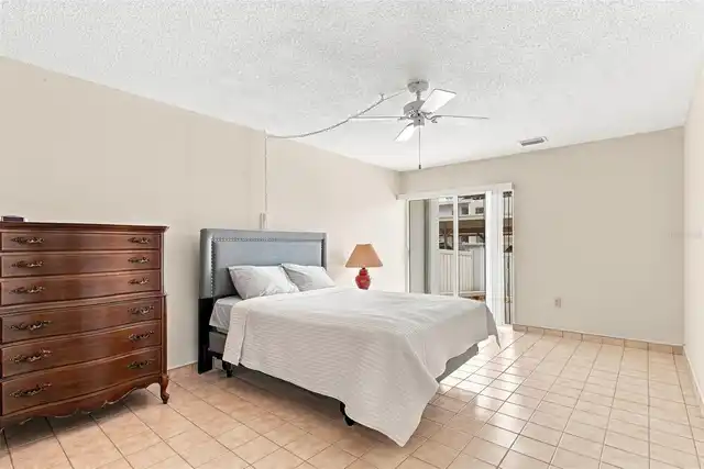 Listing Photo 34
