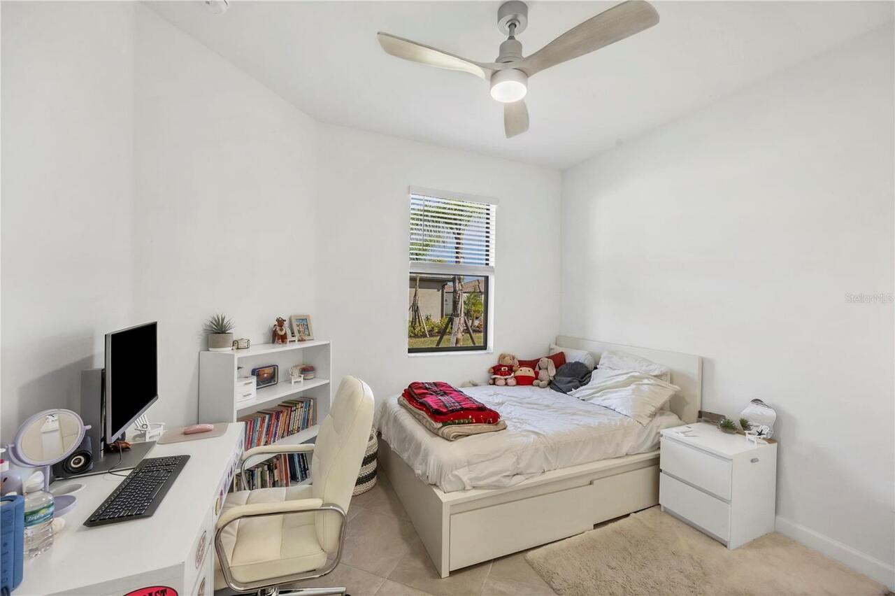 Listing Photo 14
