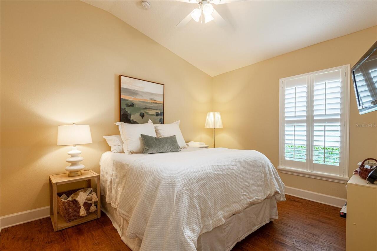 Listing Photo 25