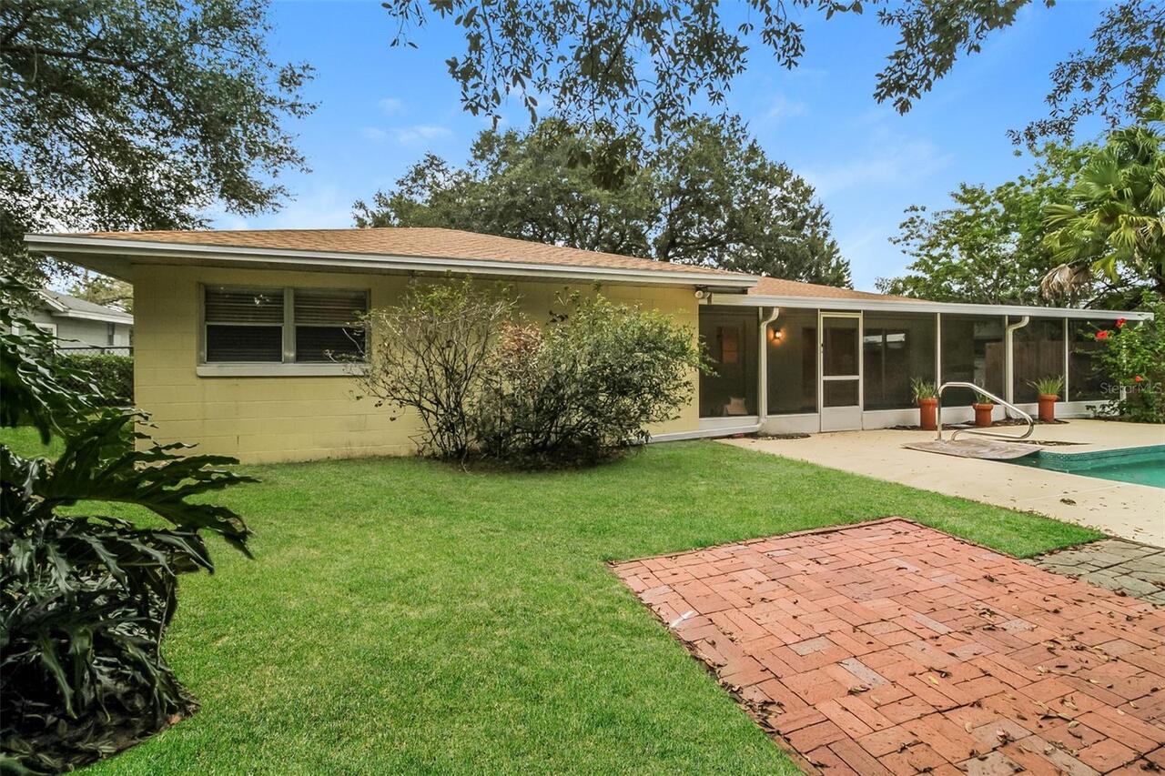 Listing Photo 15