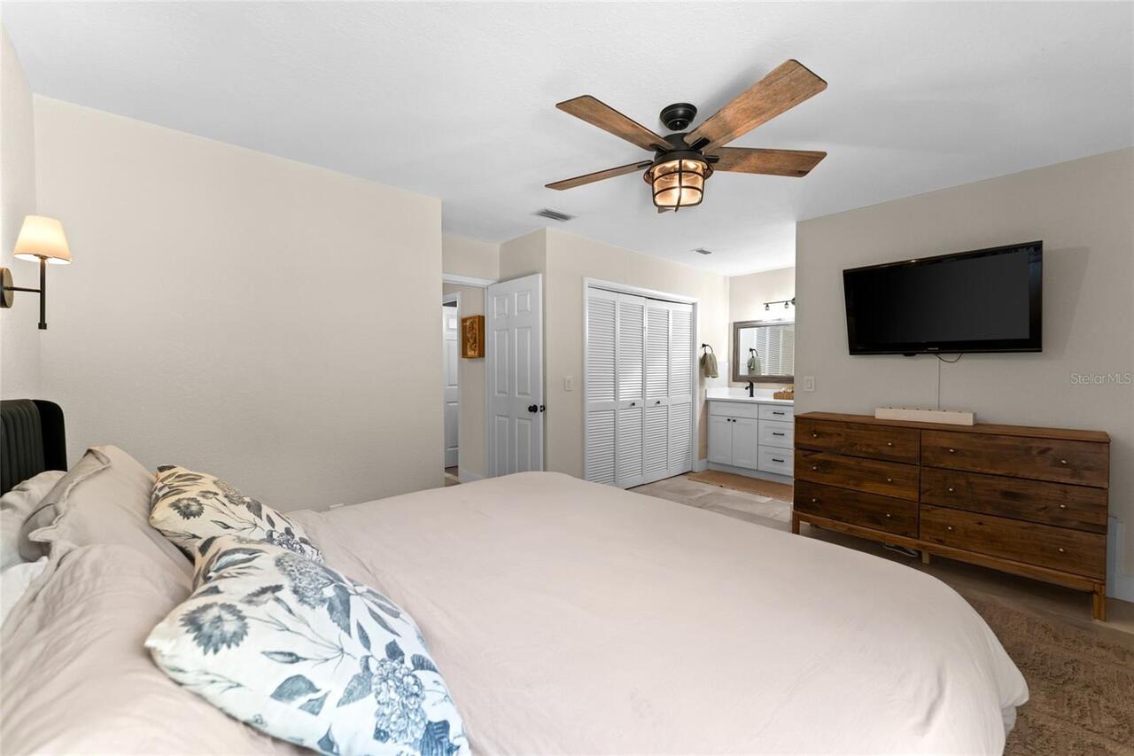 Listing Photo 42