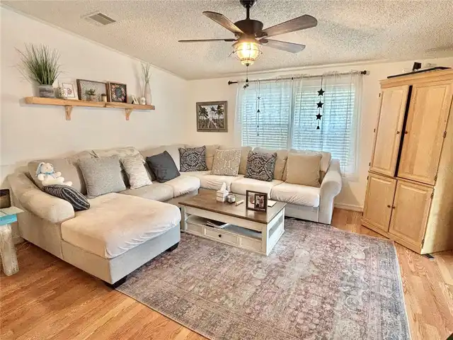 Listing Photo 13