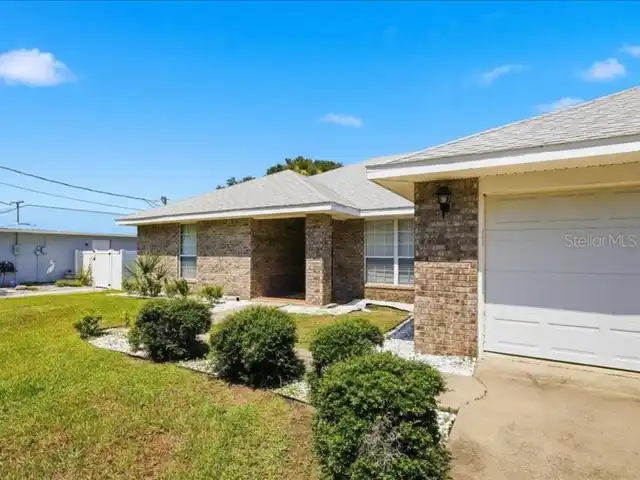 Listing Photo 6