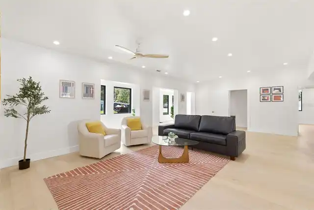 Listing Photo 19