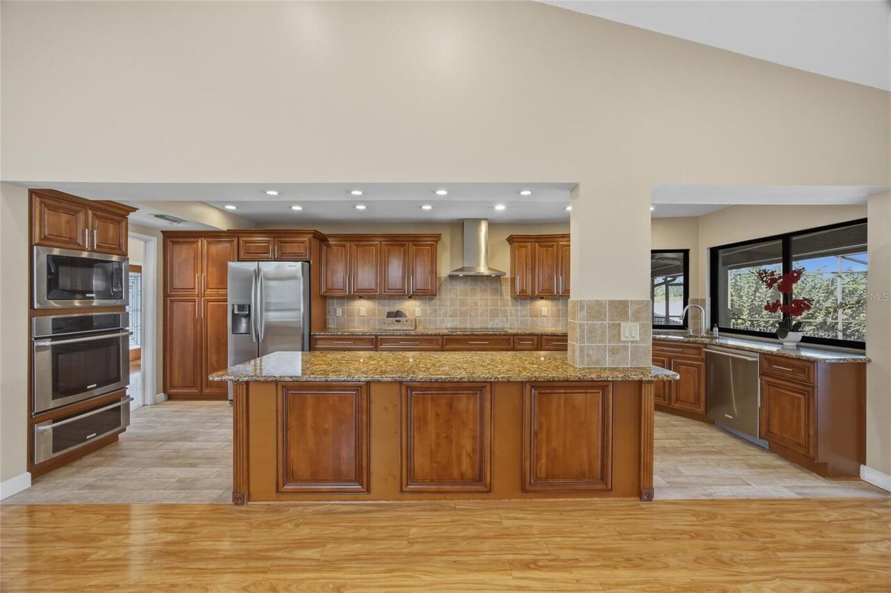 Listing Photo 7
