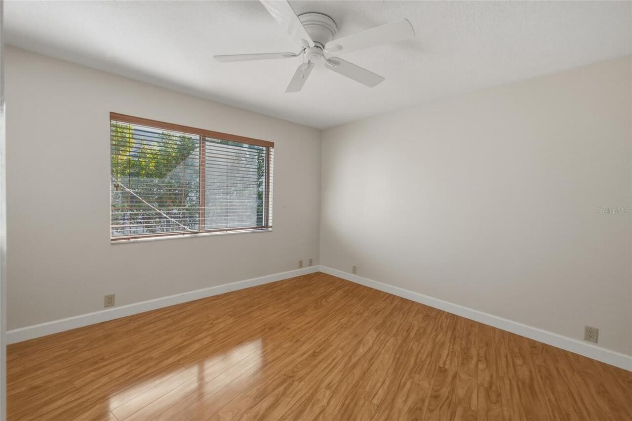 Listing Photo 33