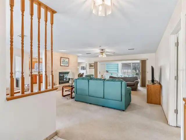 Listing Photo 6