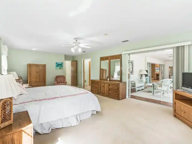Listing Photo 19