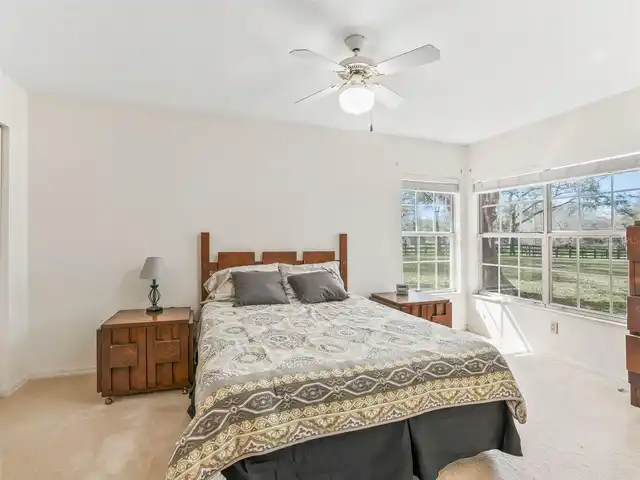 Listing Photo 23