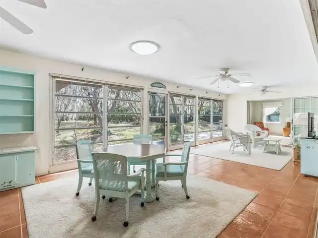 Listing Photo 29