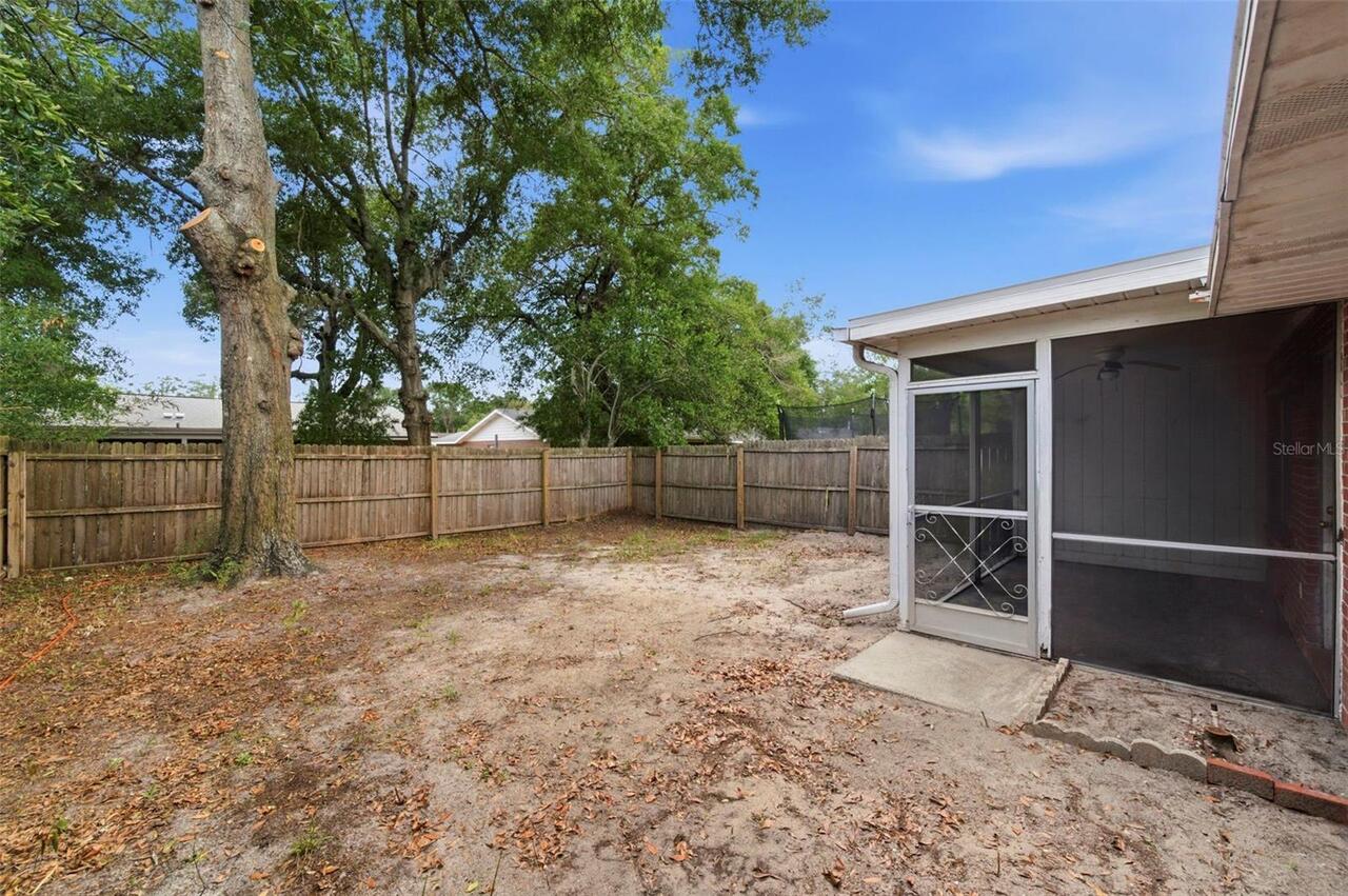 Listing Photo 35