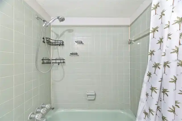 Listing Photo 16