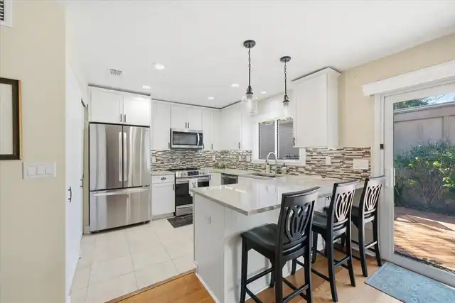 Listing Photo 7