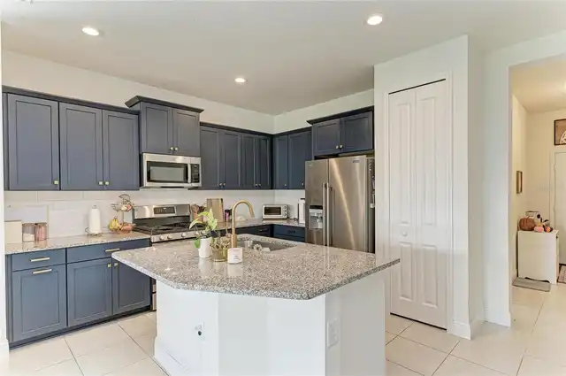 Listing Photo 9