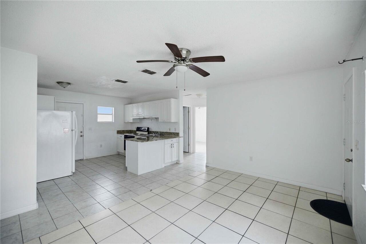 Listing Photo 6