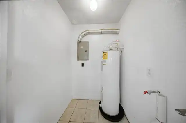 Listing Photo 17