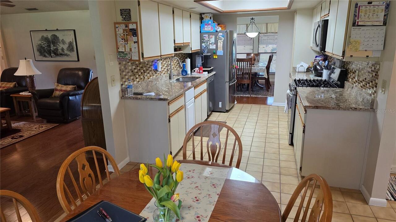 Listing Photo 10