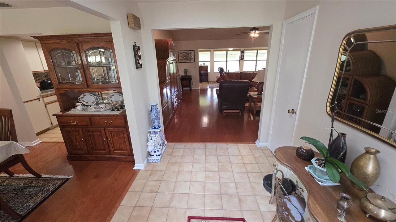 Listing Photo 16