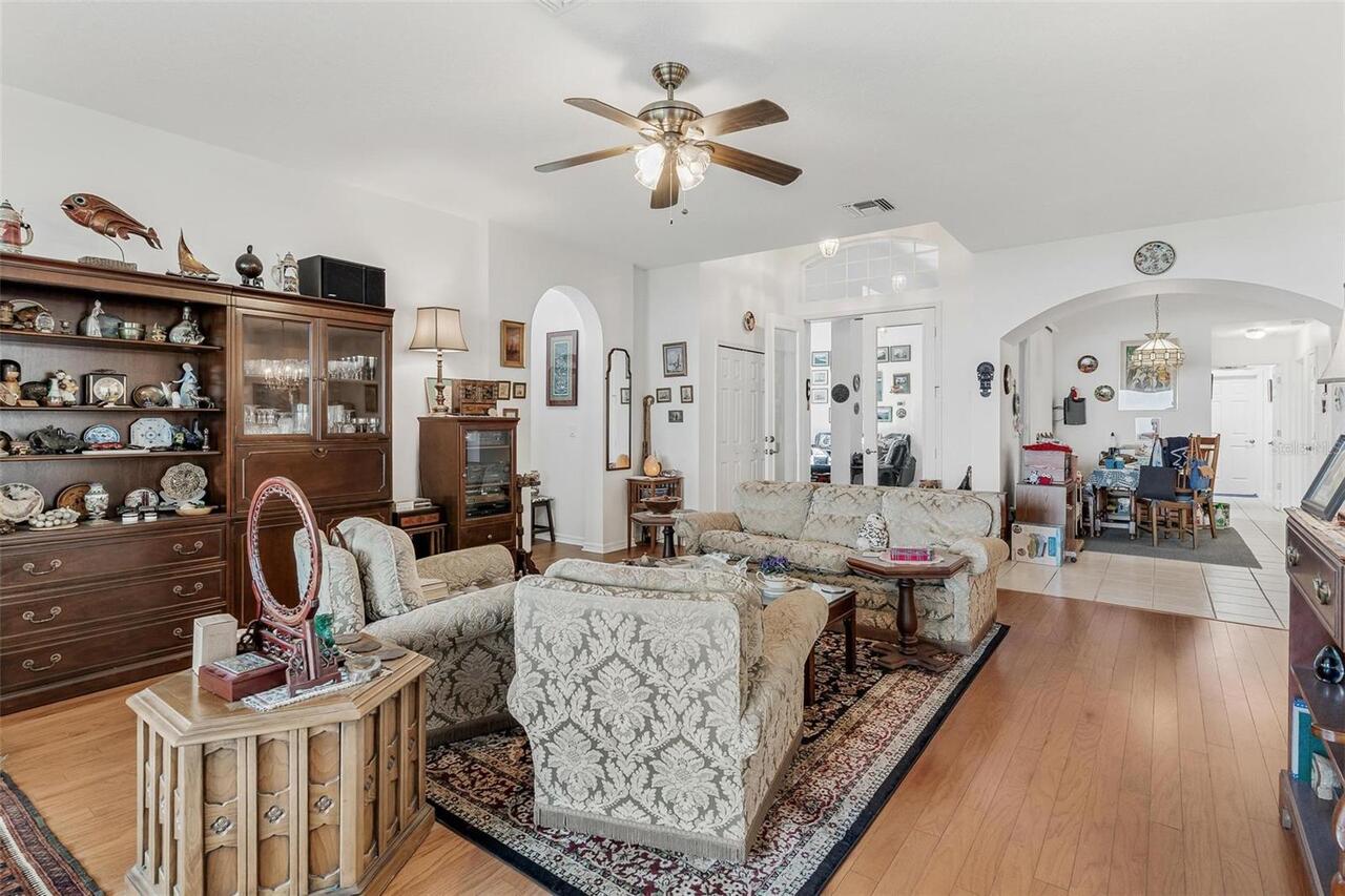 Listing Photo 9