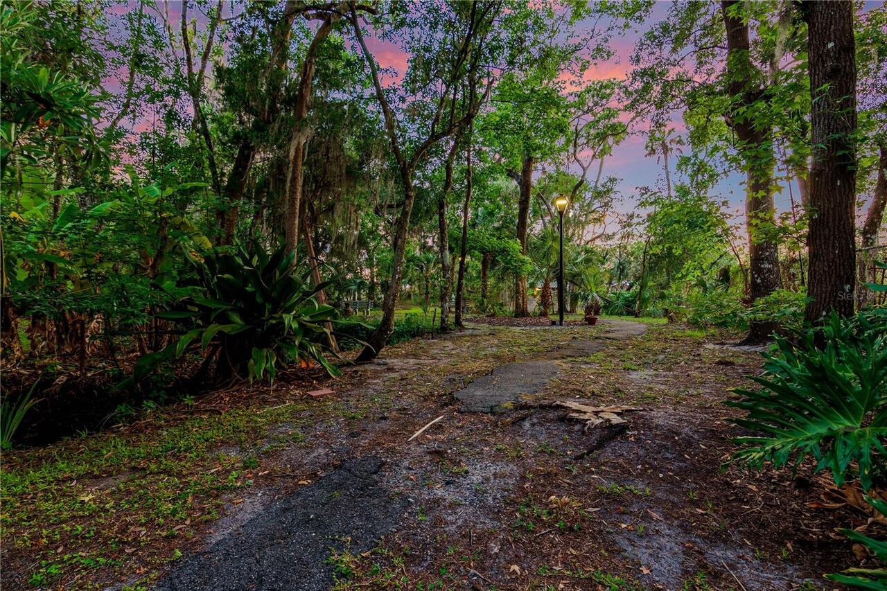Listing Photo 8