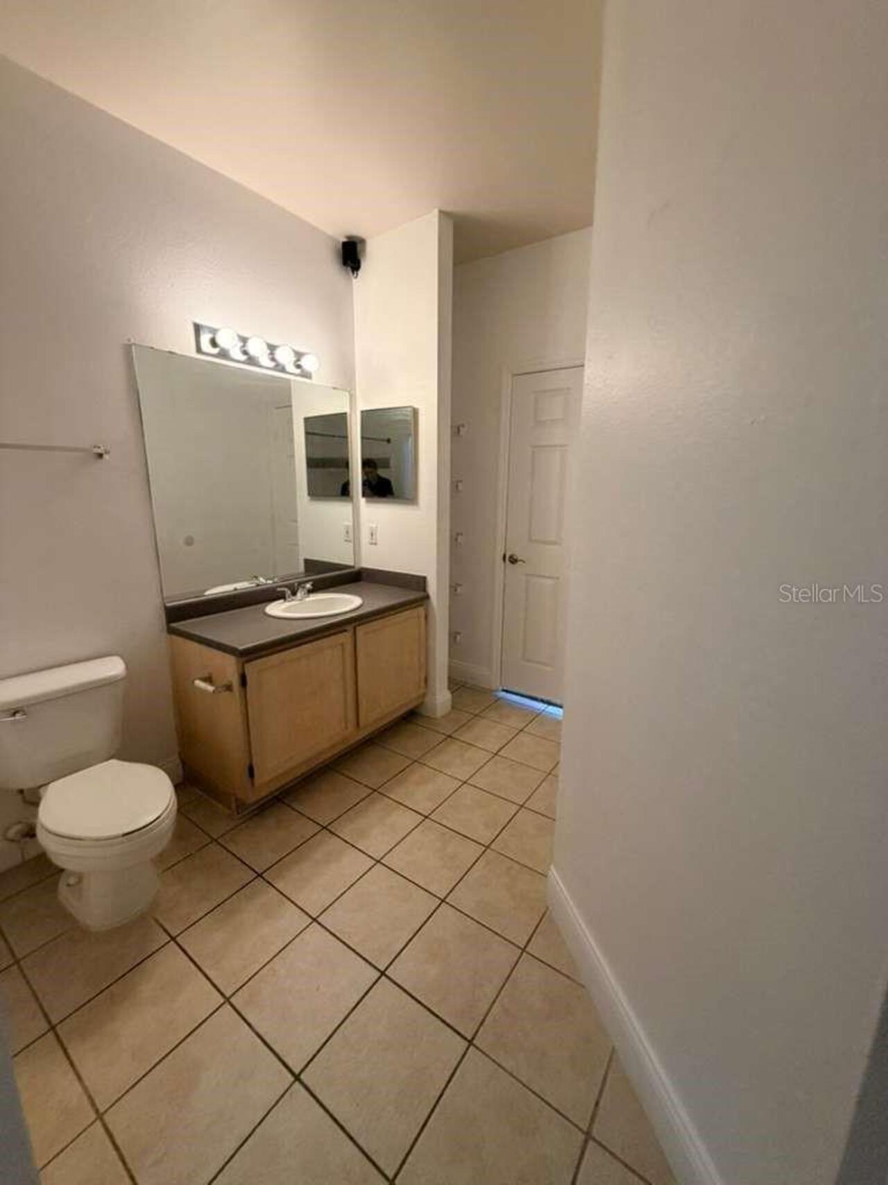 Listing Photo 12
