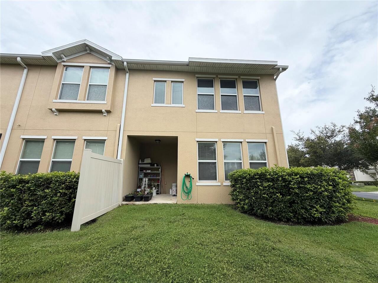 Listing Photo 9
