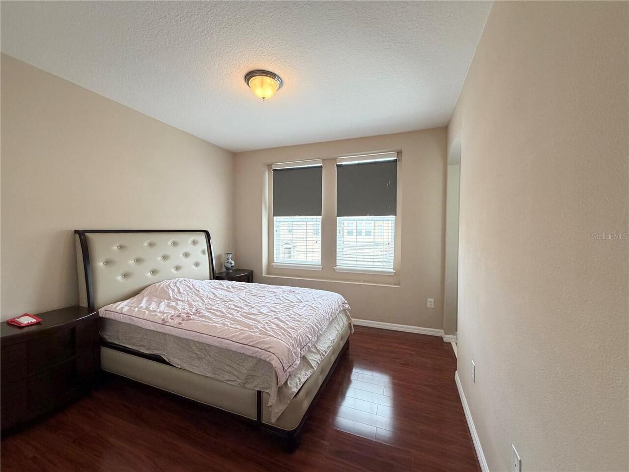 Listing Photo 17