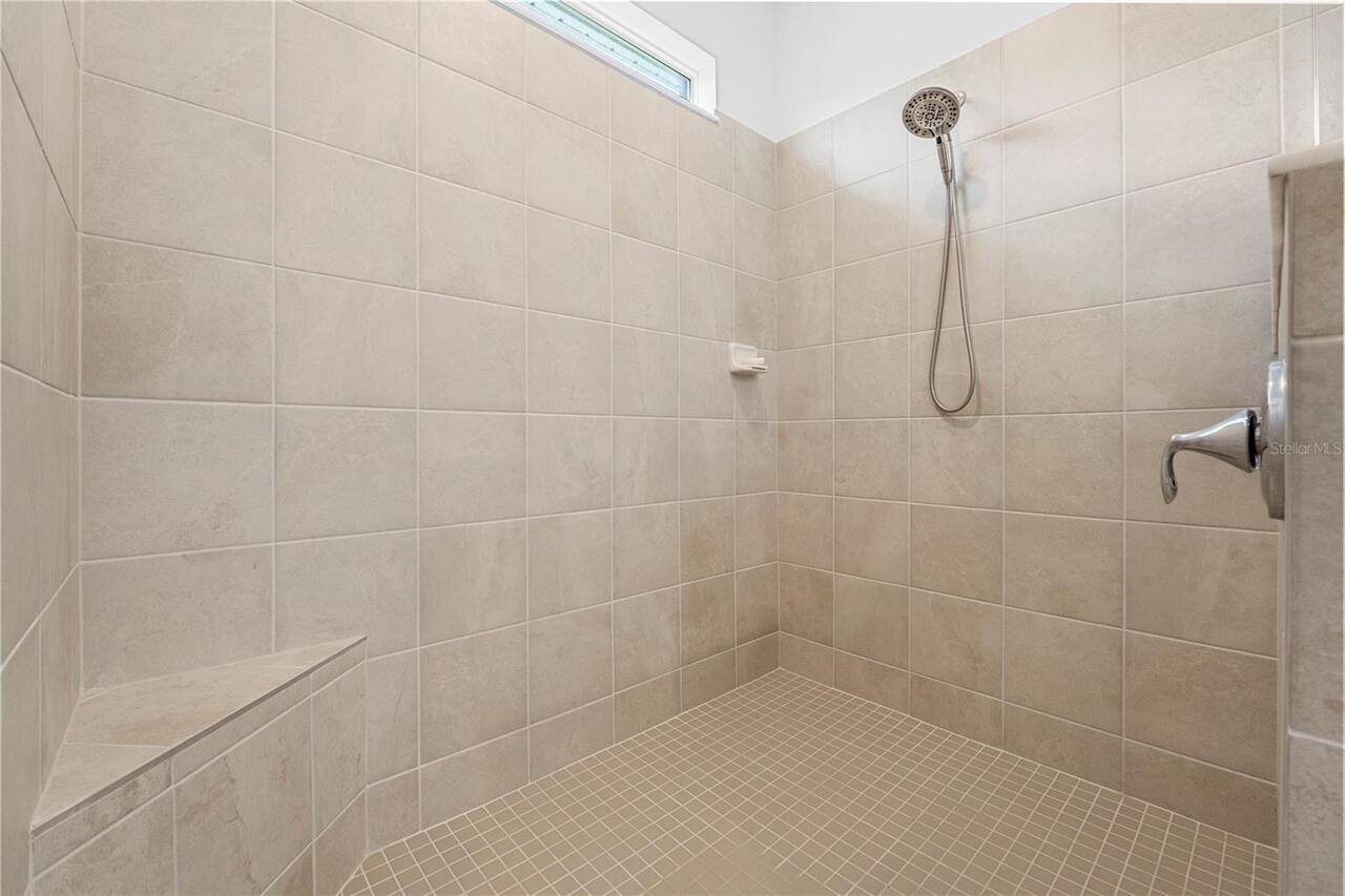 Listing Photo 34