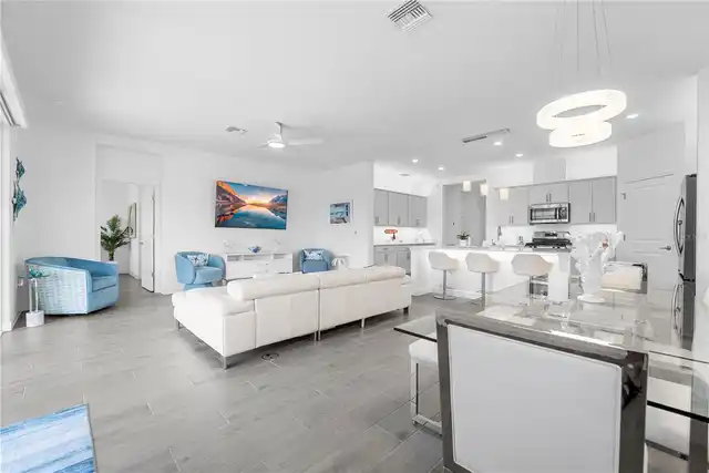 Listing Photo 24