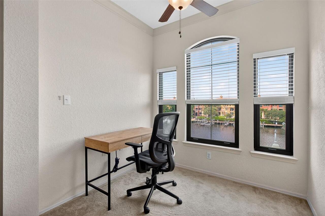 Listing Photo 14