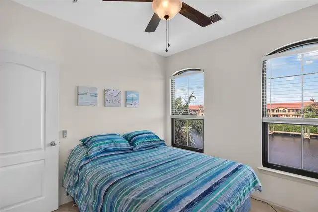 Listing Photo 22