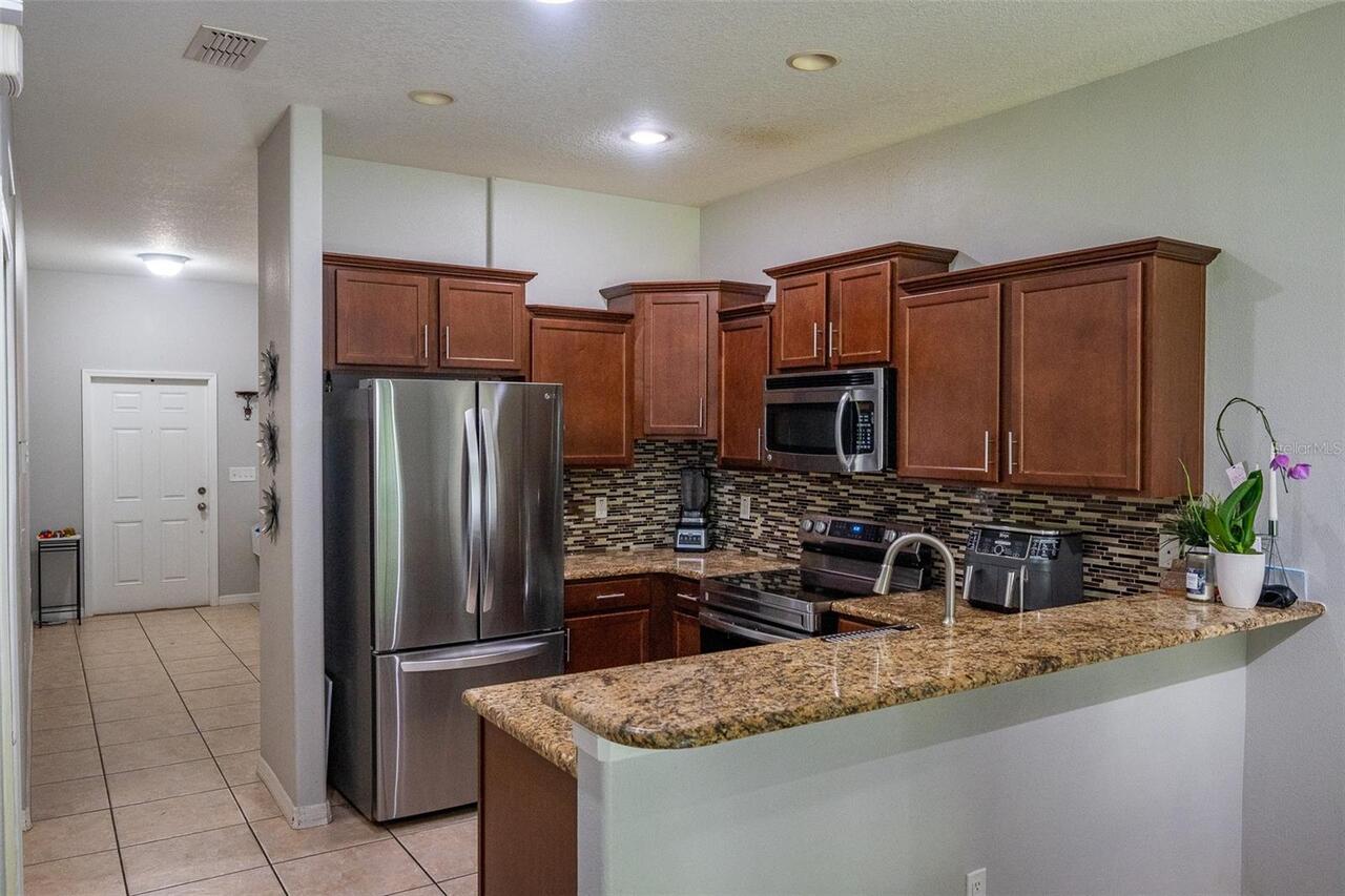 Listing Photo 17