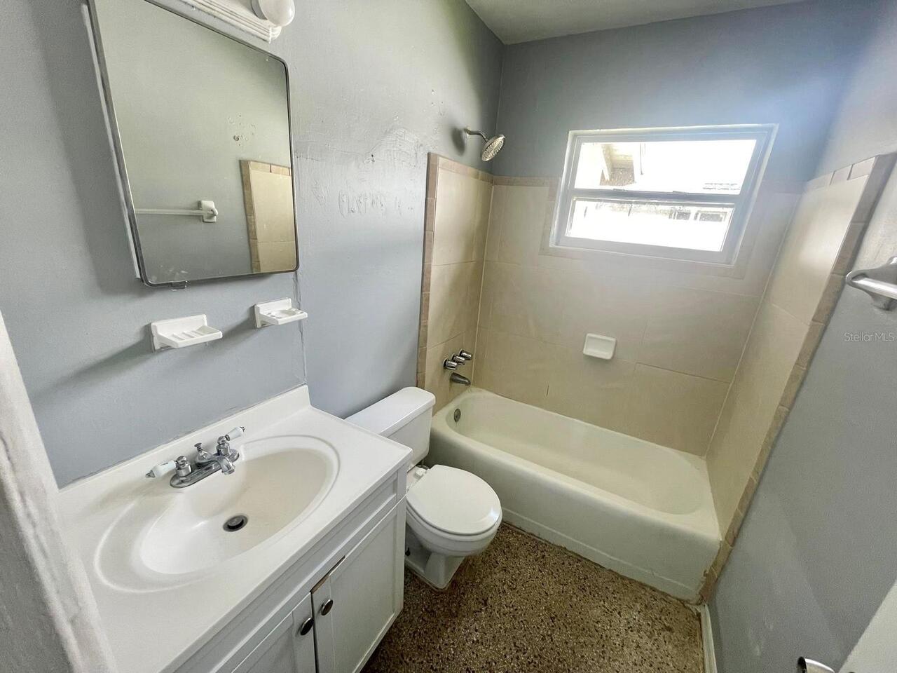 Listing Photo 7