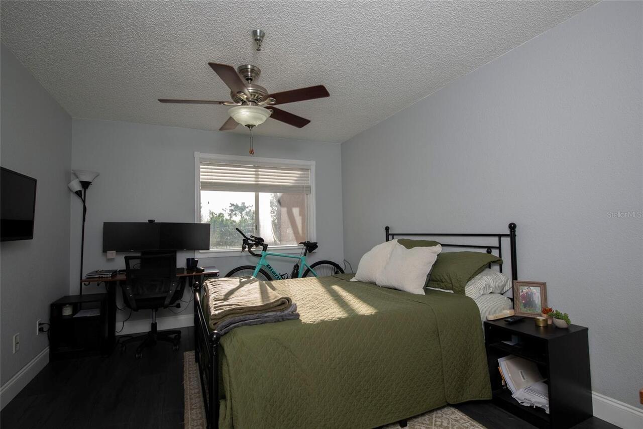 Listing Photo 20