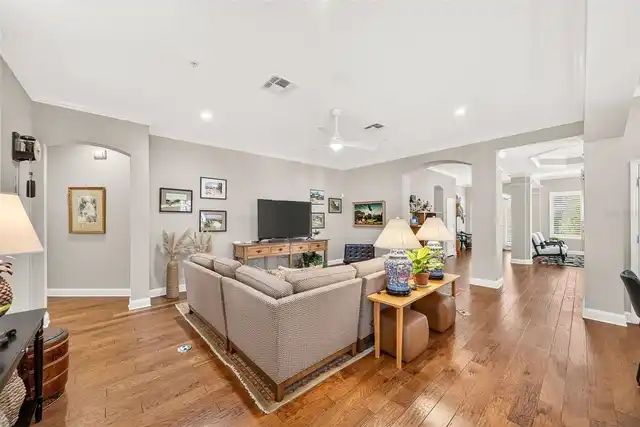 Listing Photo 13