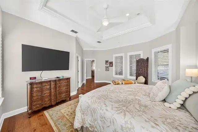 Listing Photo 23
