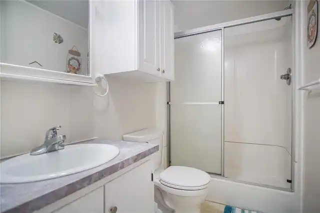 Listing Photo 20