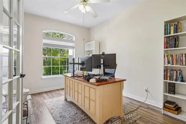 Listing Photo 22