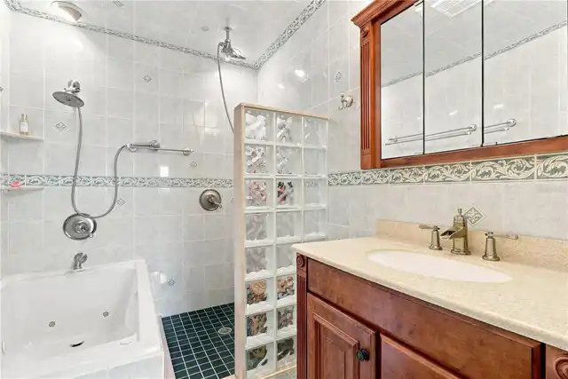 Listing Photo 28