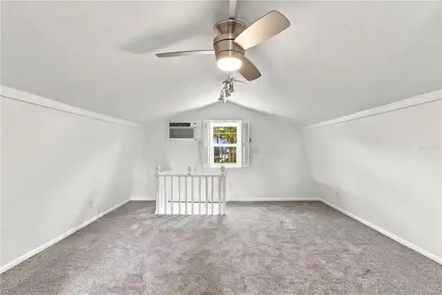 Listing Photo 34