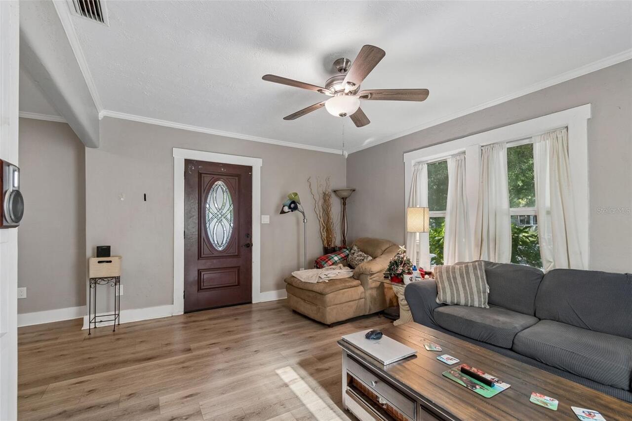 Listing Photo 6