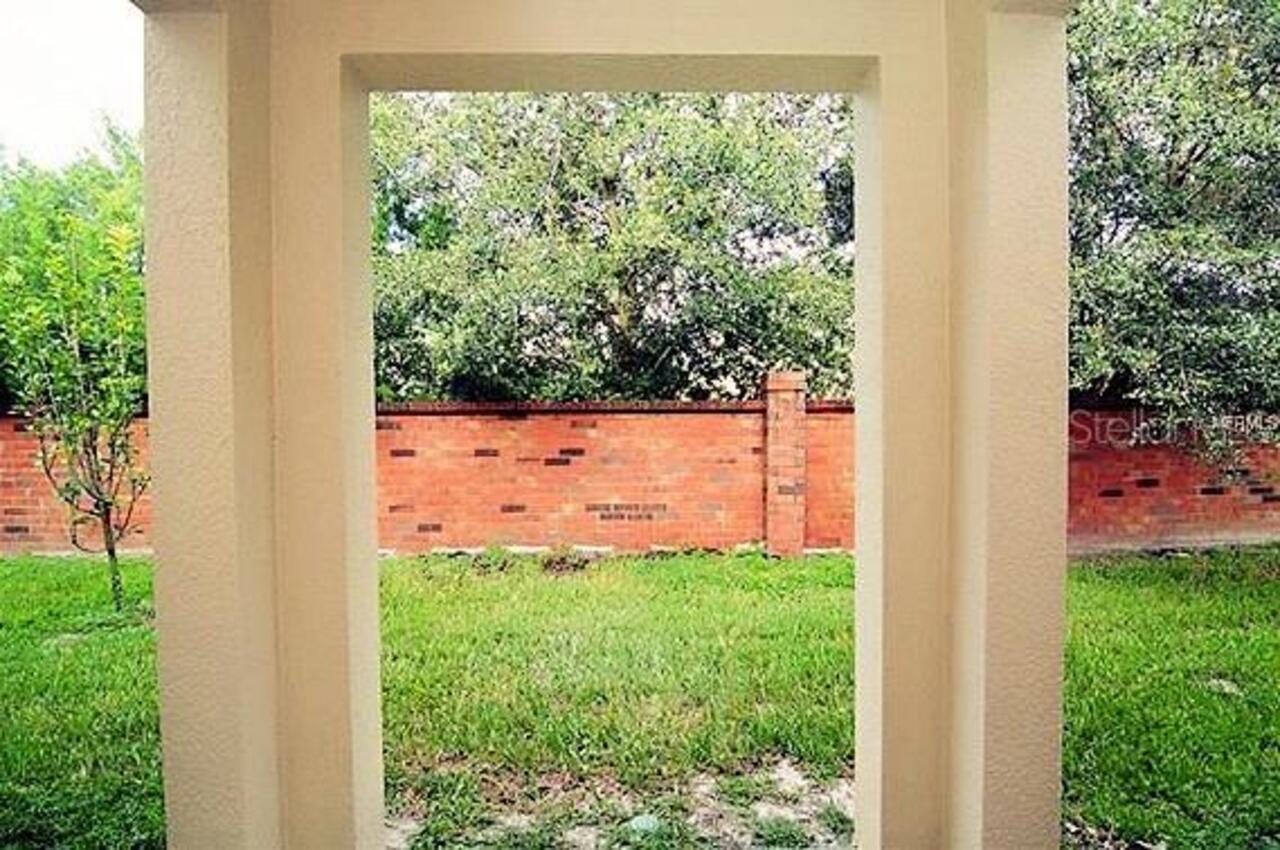 Listing Photo 18