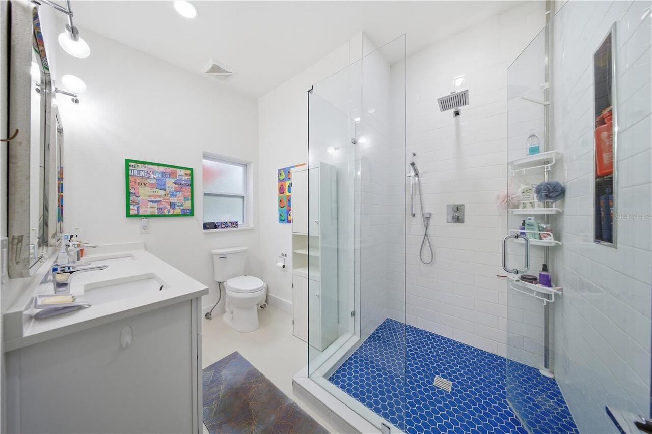 Listing Photo 20