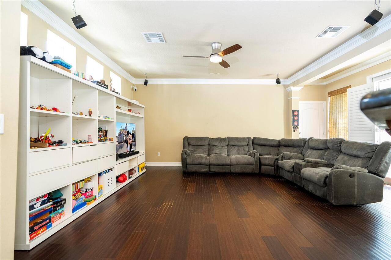 Listing Photo 21