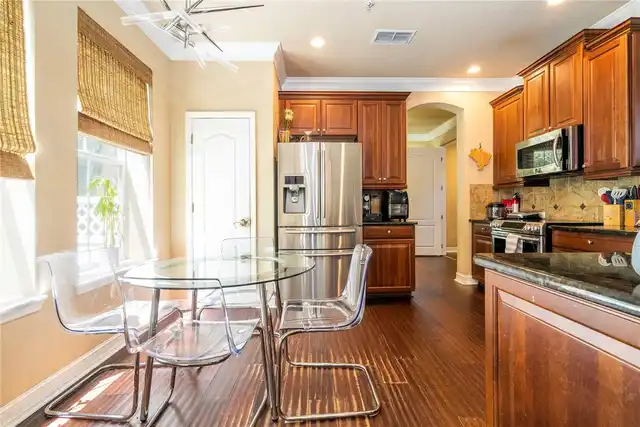 Listing Photo 32
