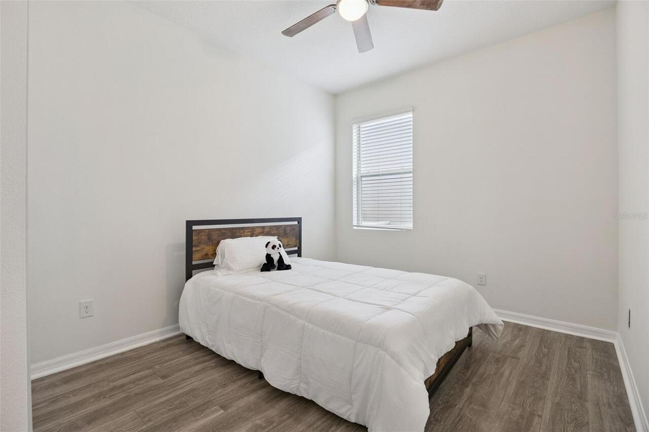 Listing Photo 28